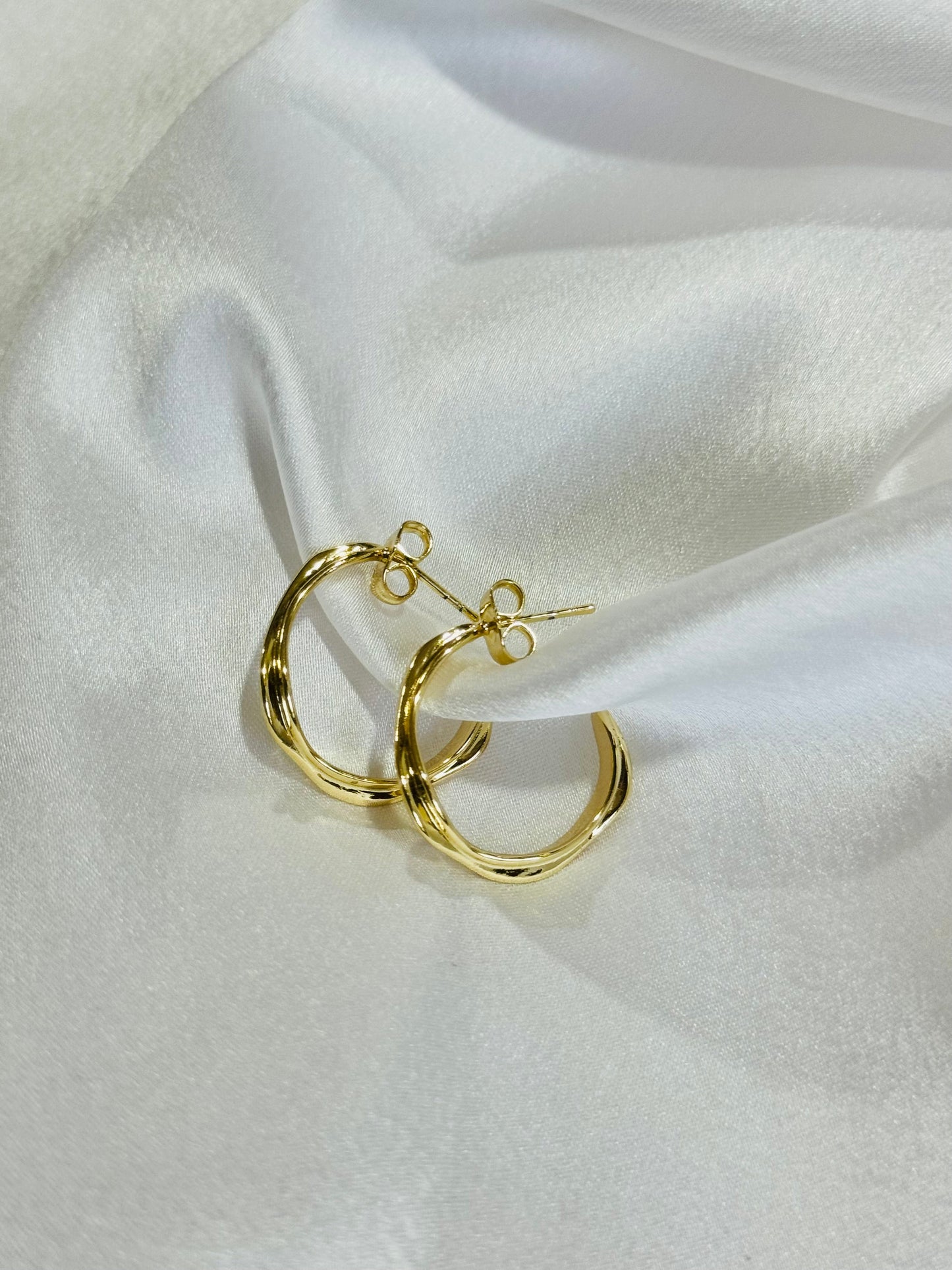 Classic Wave Hoops kohi