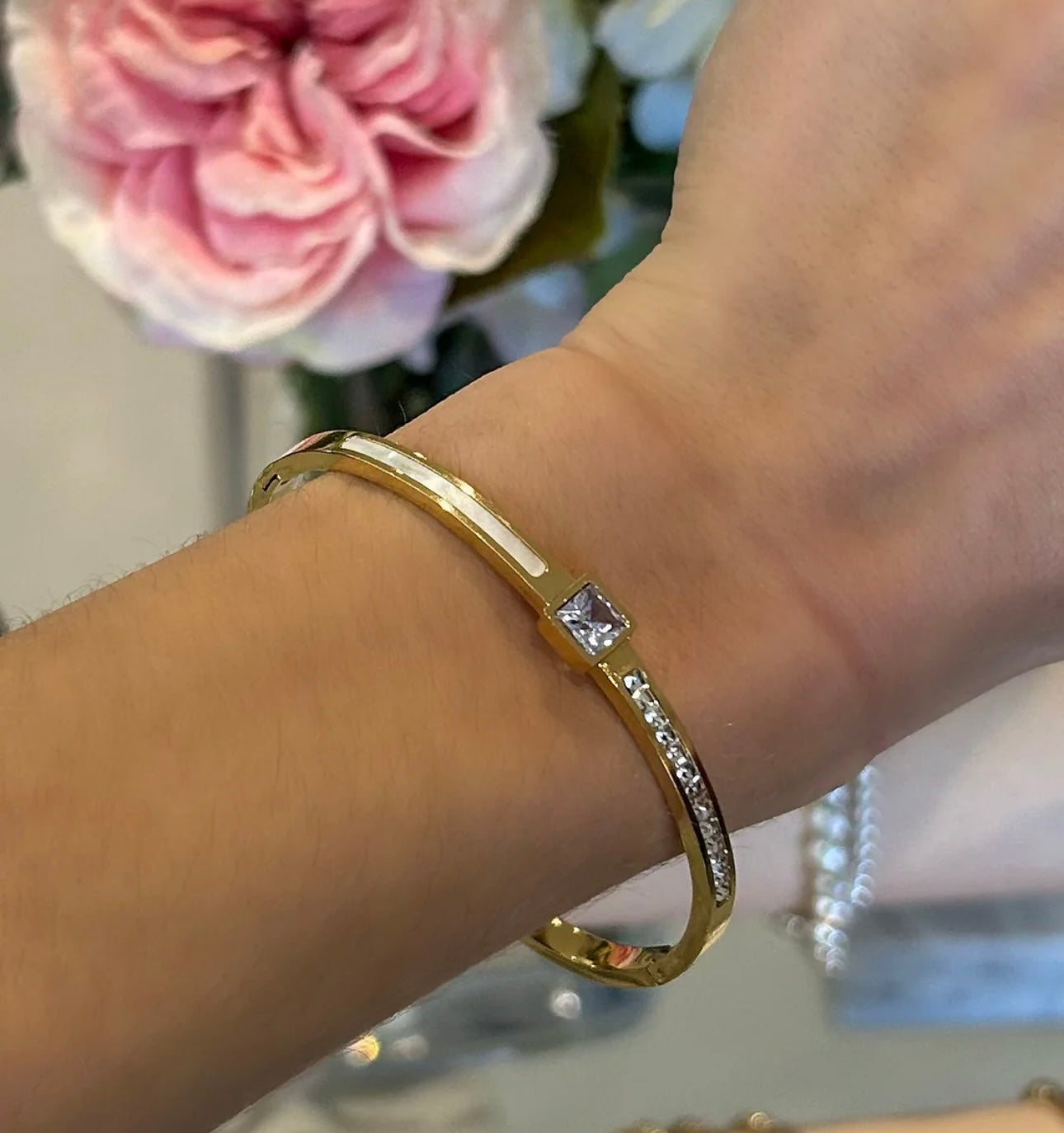 Bangle kohi shop