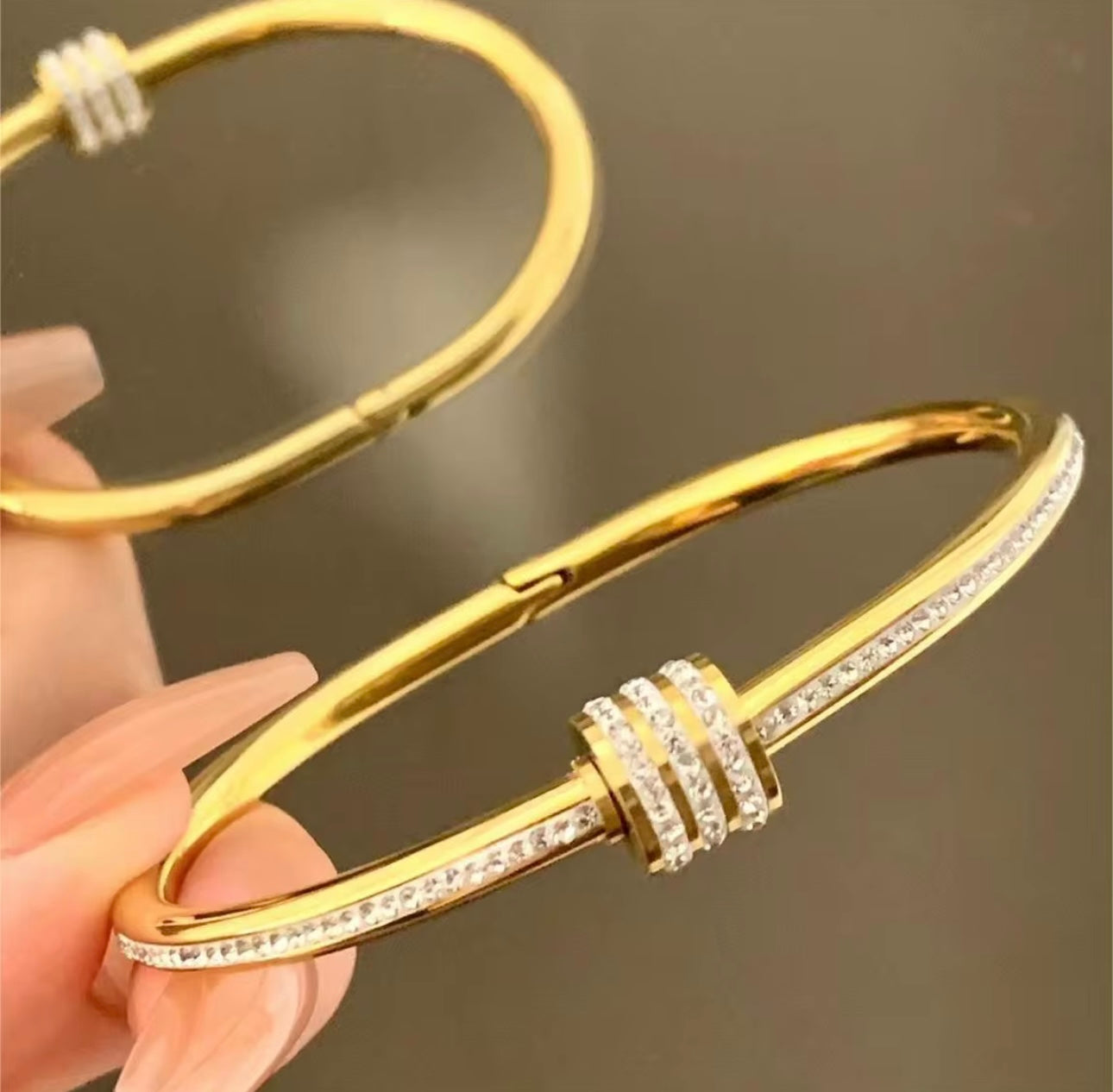 Lux Bangle Bracelet kohi shop