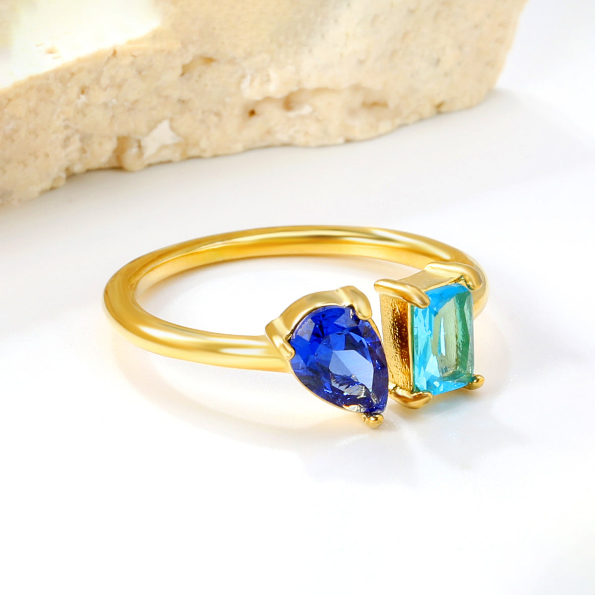Aqua Crystal Ring