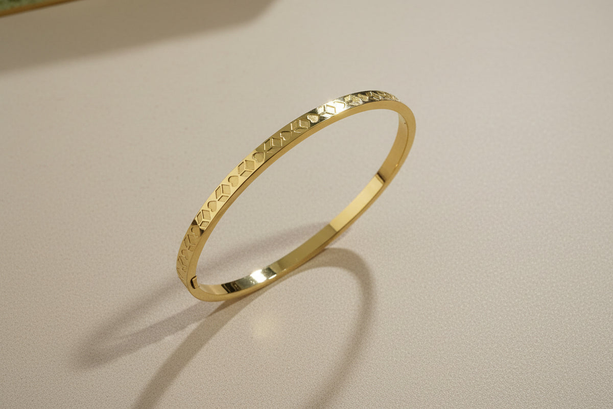 Engraved bracelet
