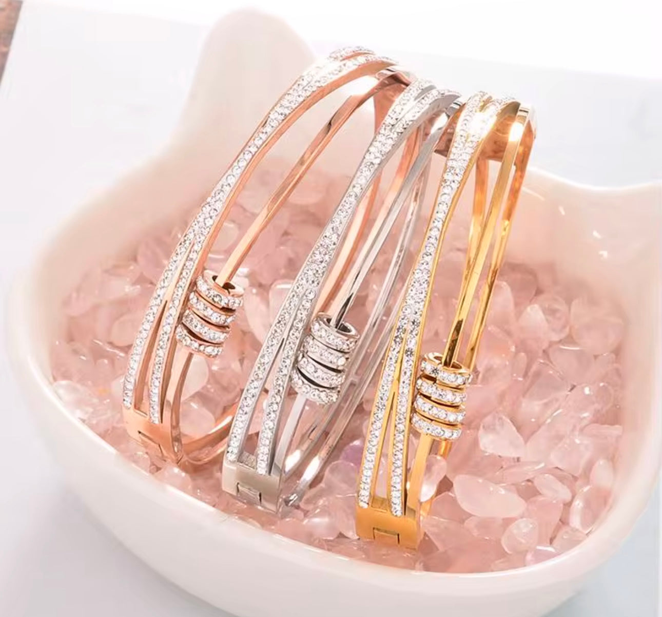 Lux Statement Bangle kohi shop