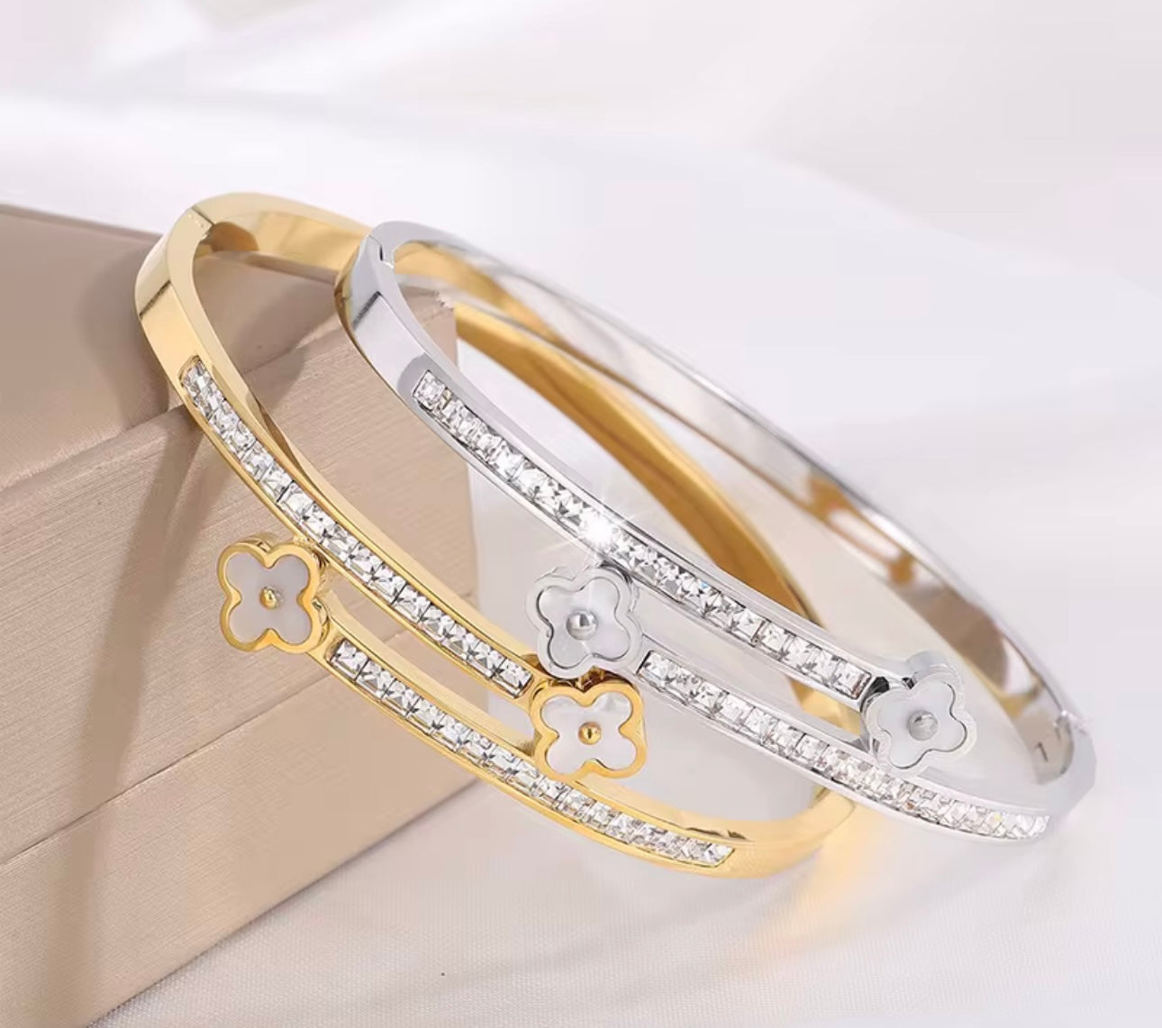 Flower Bangle