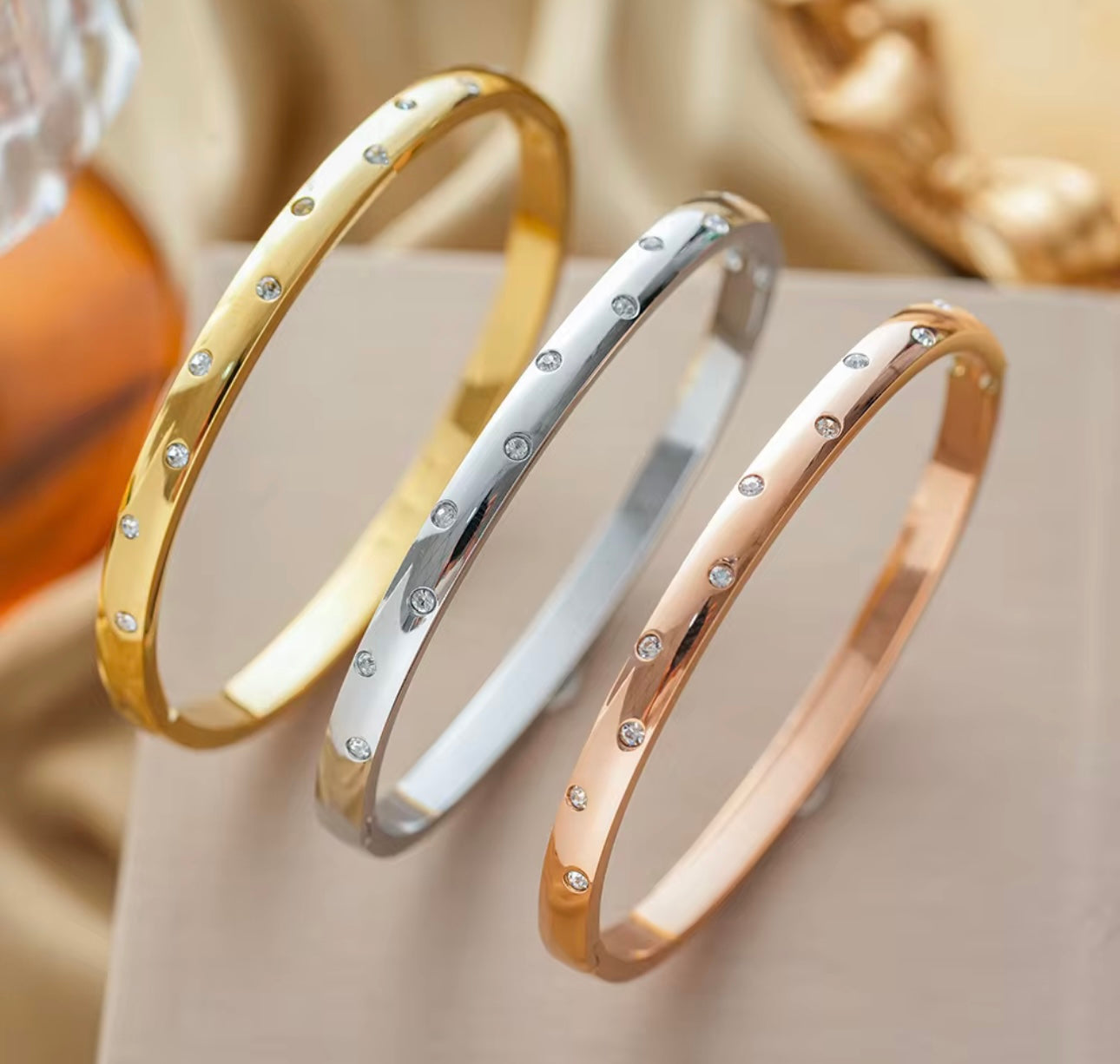 Shinny Zircon Bangle kohi shop