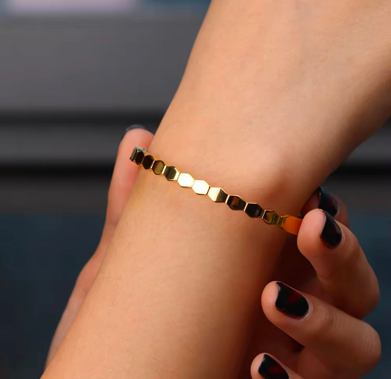 Gold Bangle Bracelet kohi