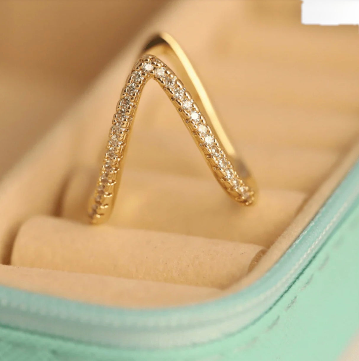 Zirconia V Diamond Ring