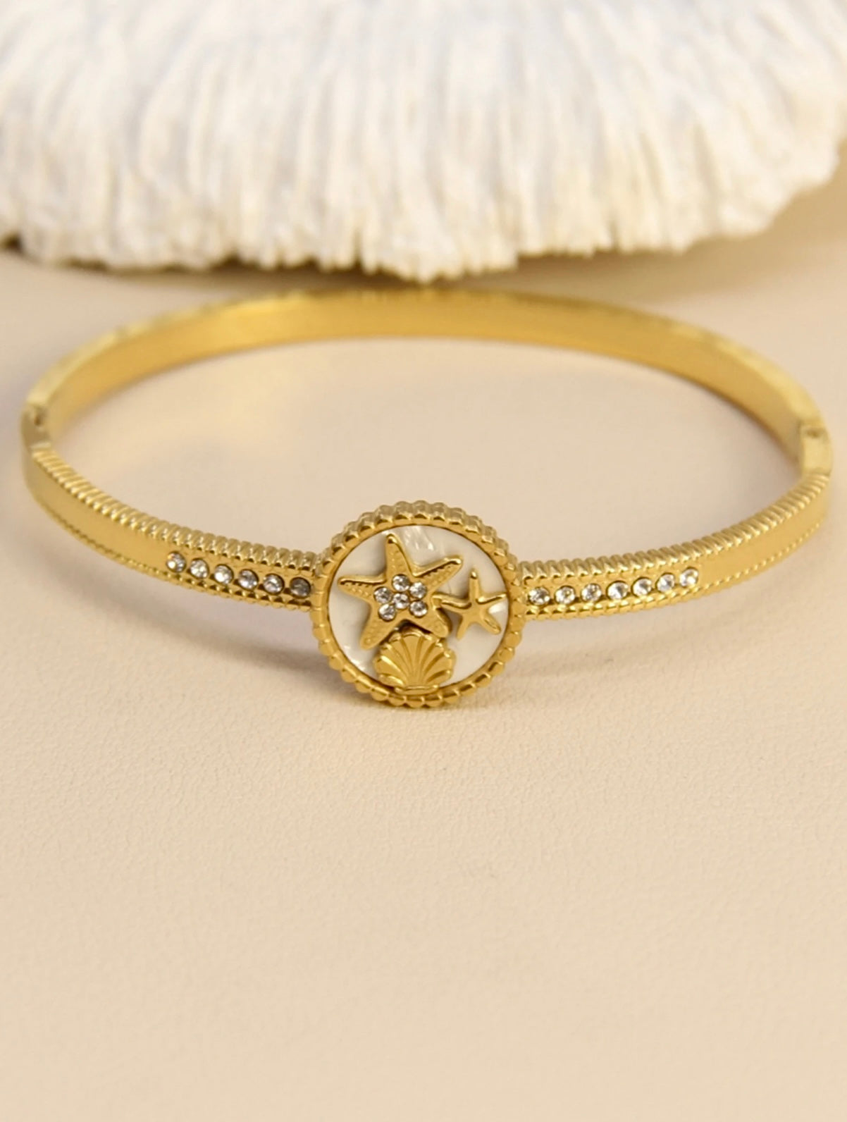 Sea Shell Bangle Bracelet kohi shop