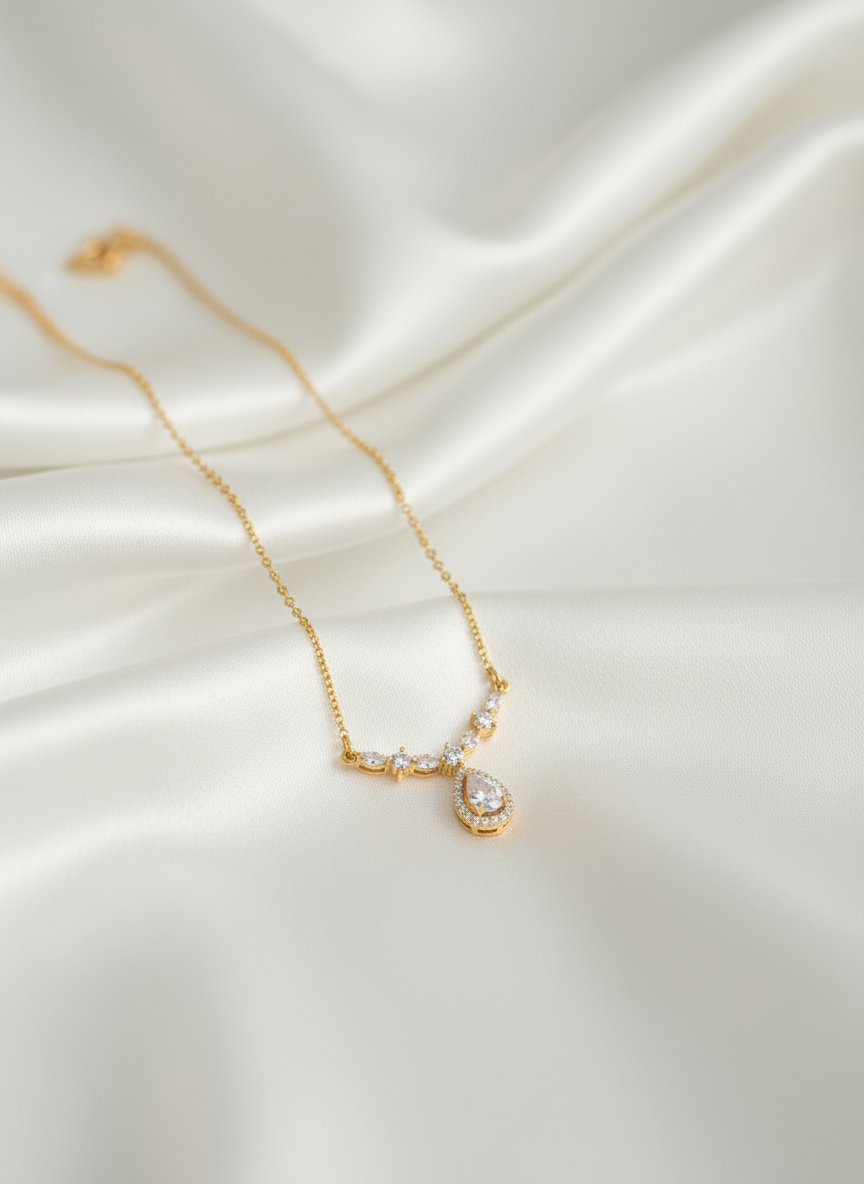 Zirconia Diamond Necklace