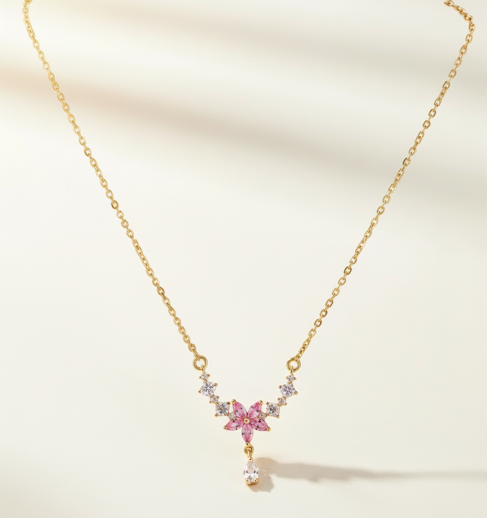 Zirconia Flower Diamond Necklace