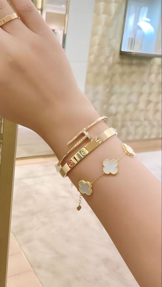 White Clover Adjustable Five leaf Bracelet kohi