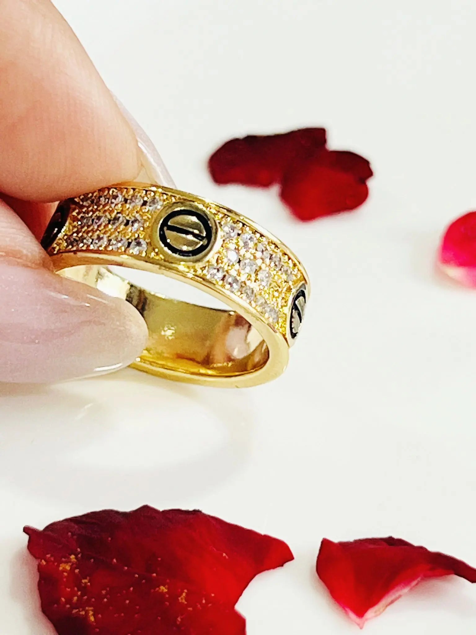 Chairs-Wedding Band Design kohi